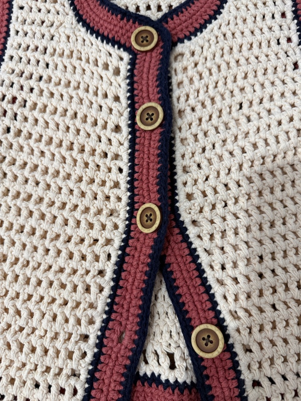 Re/Done 100% Cotton Crochet Crew Neck Vest with Red Trim - Picture 6 of 7